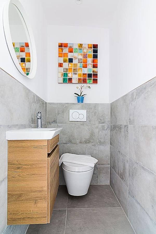 Spacious Two Bedroom Apartment In Central Location Athens Ngoại thất bức ảnh