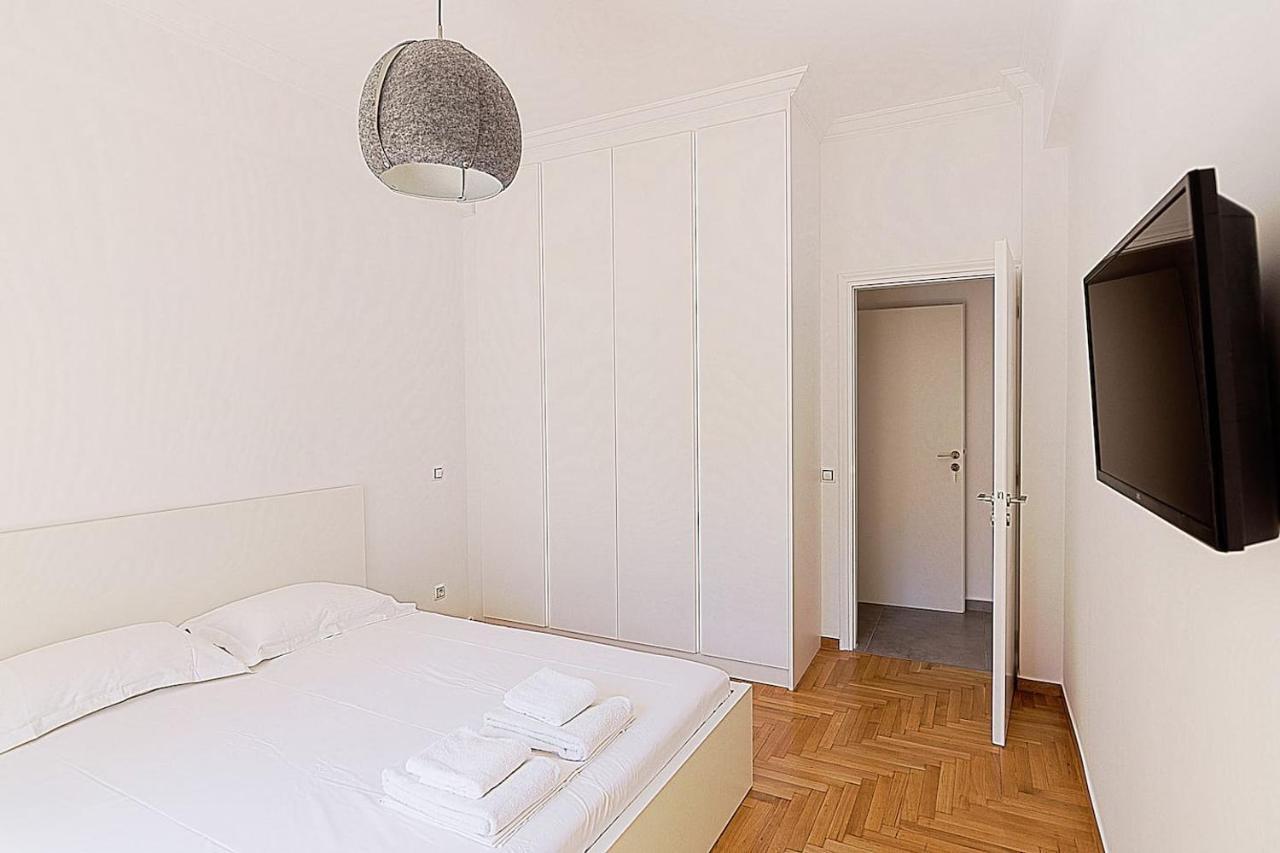 Spacious Two Bedroom Apartment In Central Location Athens Ngoại thất bức ảnh